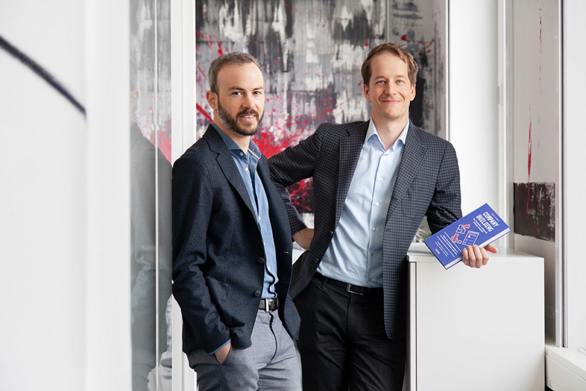 V_labs-Gründer und Company Builder-Autoren ( v.l.n.r).: Lukas Meusburger & Georg Frick