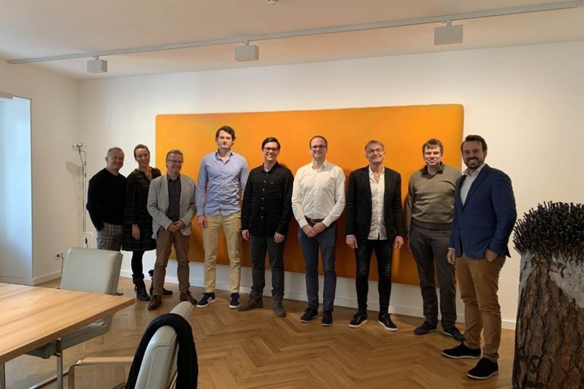 Ingo Dopplinger, Karin Dopplinger, Werner Schweitzer, Arne Reimann (CEO timeBro), Niclas Preisner (CMO timeBro), Mislav Boras (Head of IT timeBro), Heinz Raufer, Stephan Berendsen, Markus Kainz (CEO primeCROWD) 